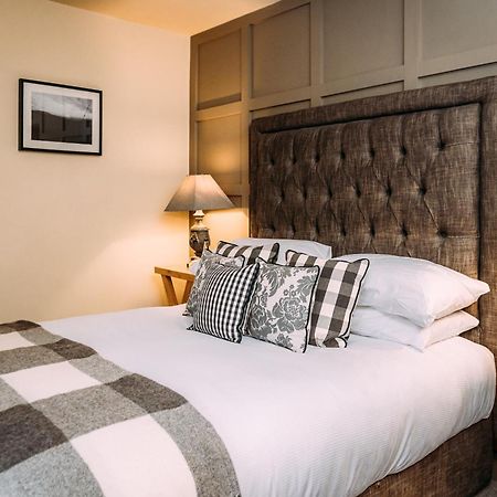 The Assheton Arms Otel Clitheroe Dış mekan fotoğraf