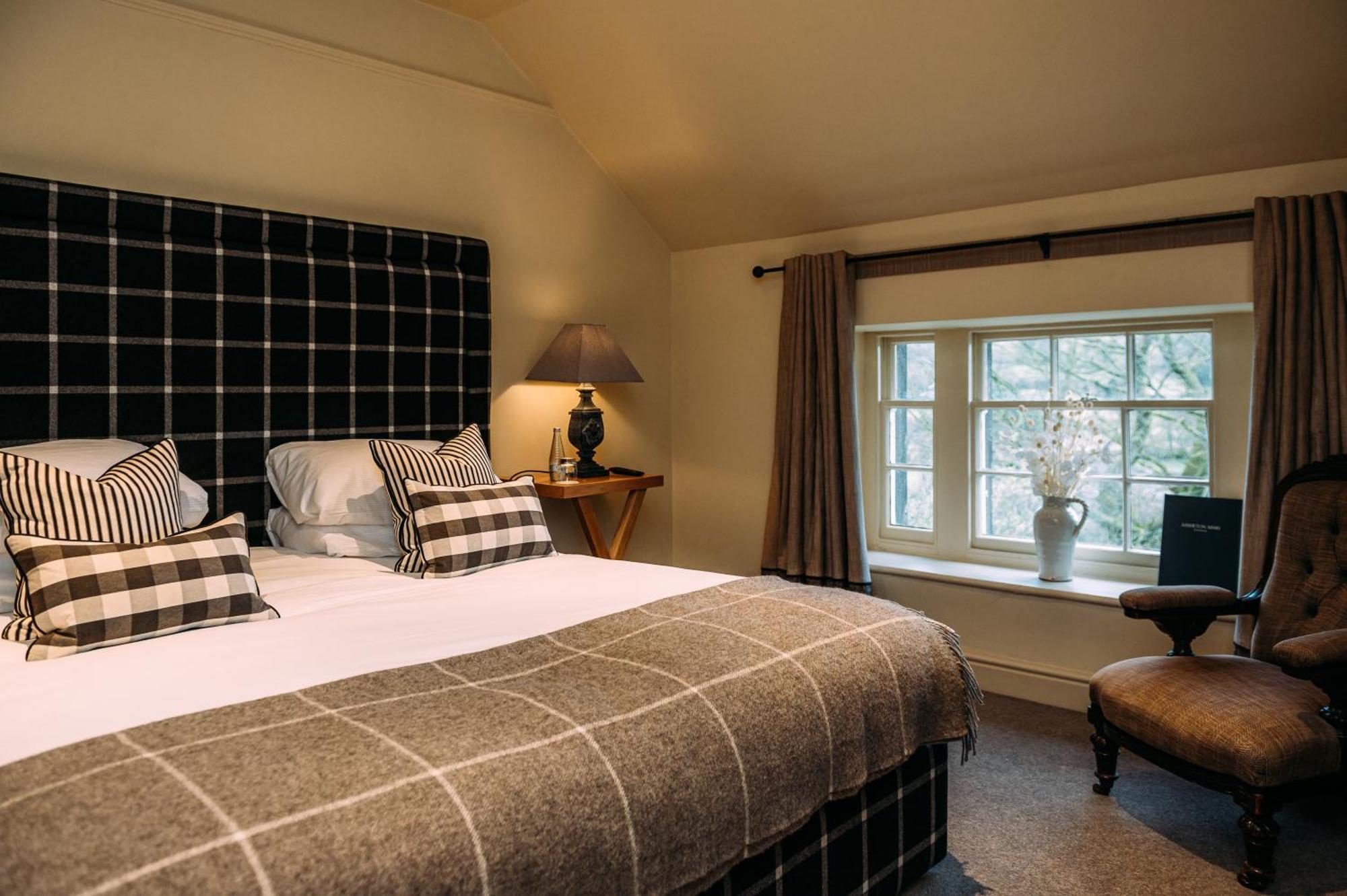 The Assheton Arms Otel Clitheroe Dış mekan fotoğraf